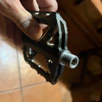 Pedali VP Gripper 007 Nero