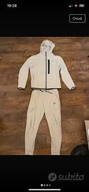Tuta Nike Tech Fleeche