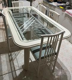 Tavolo in legno e Cristallo