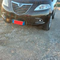 lancia ypsilon 900 twinair metano