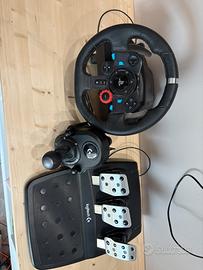 Volante logitech G29 e cambio manuale