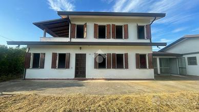 Casa indipendente a Conselve con ampio scoperto