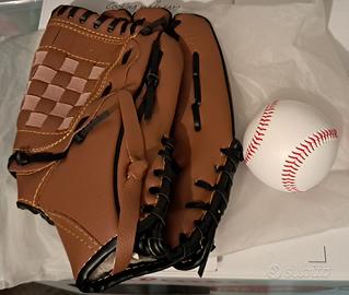Guanto da baseball e palla