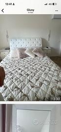 Letto in capitonne’ matrimoniale.