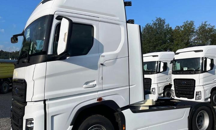 Ford f max 510 trattore pronta consegna