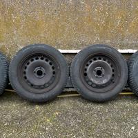 Cerchi priginali Renault con teriche usate