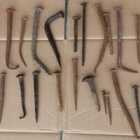 Chiodi antichi , modernariato vintage