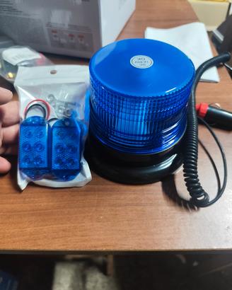 lampegginte blu da tetto e coppia led anteriori