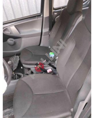 Sedili Completi toyota aygo 2005-14