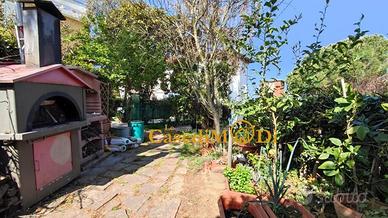 Appartamento di 90 m² con 4 locali e posto auto a 