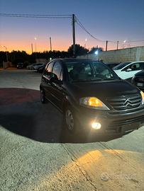 Citroen C3 1.1 airdream Gold by Pinko