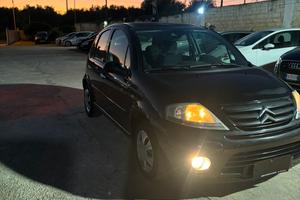 Citroen C3 1.1 airdream Gold by Pinko