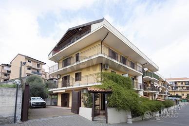 Duplex - Aci Catena