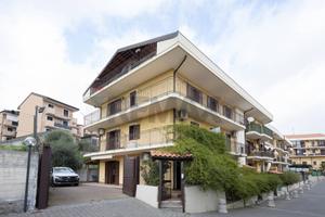Duplex - Aci Catena