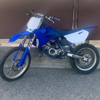 Yz 85 cross