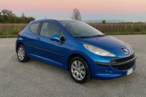 Peugeot 207 1.4 8V 75CV 3p. ONE Line
