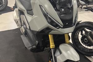 HONDA X-ADV 750 GRIGIO OPACO, PERFETTE CONDIZIONI 