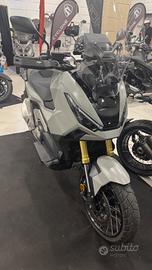 HONDA X-ADV 750 GRIGIO OPACO, PERFETTE CONDIZIONI 