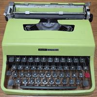 Macchina da scrivere OLIVETTI 32