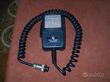 Microfono da palmo DAIWA EM500 con echo