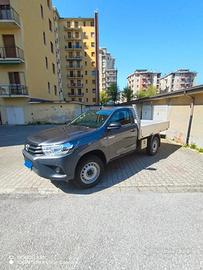 Toyota Hilux cilindrata 2.4 - 110 KW - Diesel