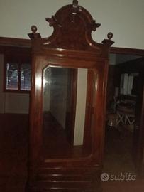 mobile antico fine 800 con specchio 