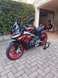 meravigliosa Aprilia tuono 660 factory 2025 