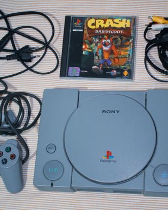 Console Sony PlayStation + controller, memory card