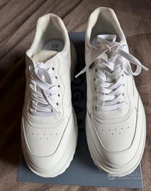 Scapre hogan bianche taglia 7.5