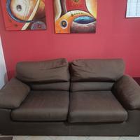 Divano poltrone. E sofà 