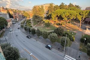 Immobile di grandi dimensioni - 350 mq