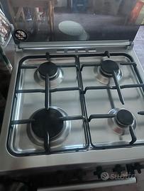 Cucina a gas con forno Elettrico