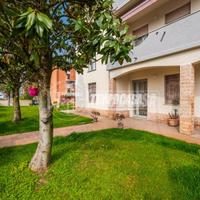 Esclusivo appartamento in villa in contesto trifam