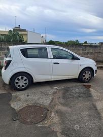come nuova con motore da cambiare