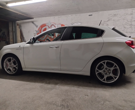 Giulietta Quadrifoglio Verde 1750 Tbi