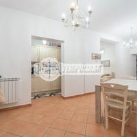 Appartamento indipendente con ampio giardino - 80