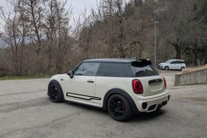 MINI John Cooper works 2.0 3p manuale 