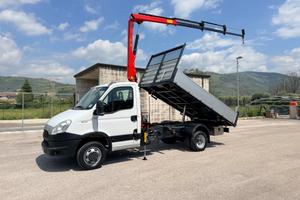 Iveco daily 35c13 con gru e ribaltabile