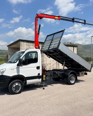 Iveco daily 35c13 con gru e ribaltabile