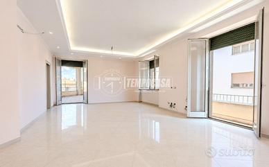 AMPIO QUADRILOCALE RISTRUTTURATO CON TERRAZZO E GA