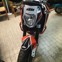KTM 690 Duke 