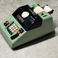 Olivetti Multisumma 22 Design Marcello Nizzoli