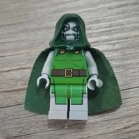 Minifigure sh0052 dr. Doom Destino