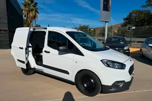 Ford Transit Courier 1.5 TDCi 75CV Van Trend