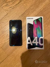 Samsung A40 + cover