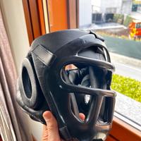 CASCO-GUANTI-PARA INGUINE ARTI MARZIALI KRAVMAGA