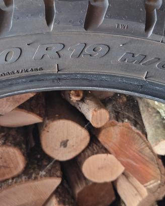 gomme moto