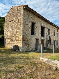 Terratetto unifamiliare con prato