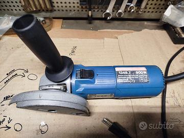 smerigliatrice angolare Bosch professional 900w 