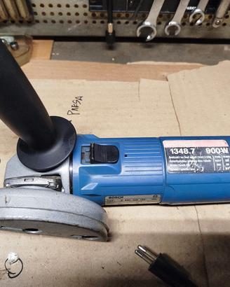 smerigliatrice angolare Bosch professional 900w 